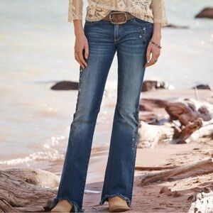 Driftwood Eva Embroidered Blue & Lavender Flowers Floral Flare Jeans Size 30